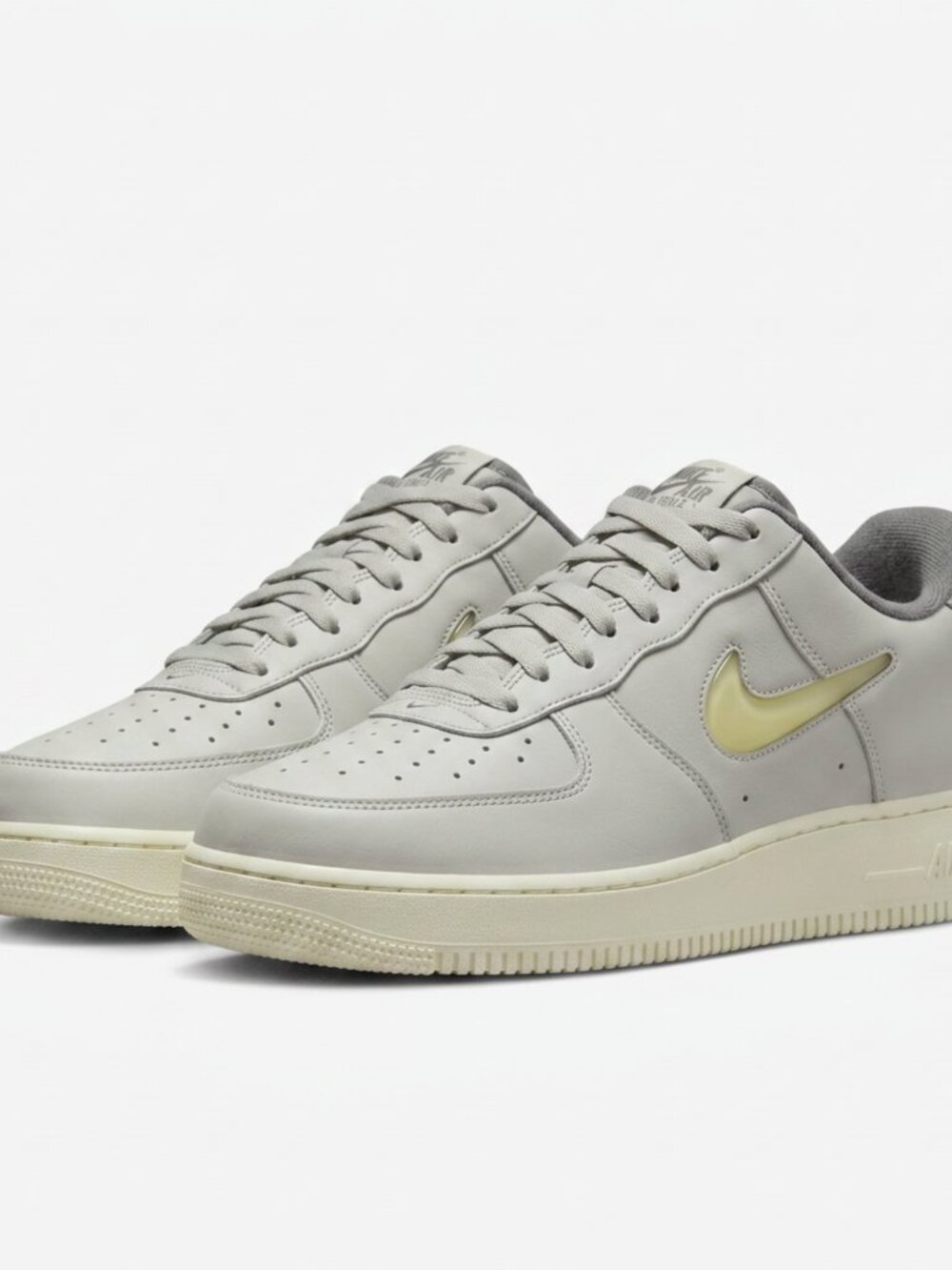 Nike Air Force 1 '07 LX Gray Sz 15
